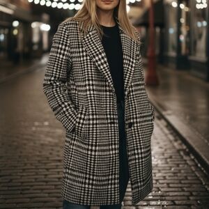 American Eagle Outfitters Black and White Trench Coat